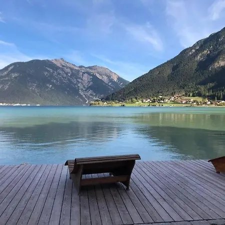 Tiroler Tris Full House 10 Beds