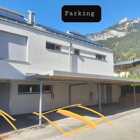 Tiroler Tris Full House 10 Beds فيلة