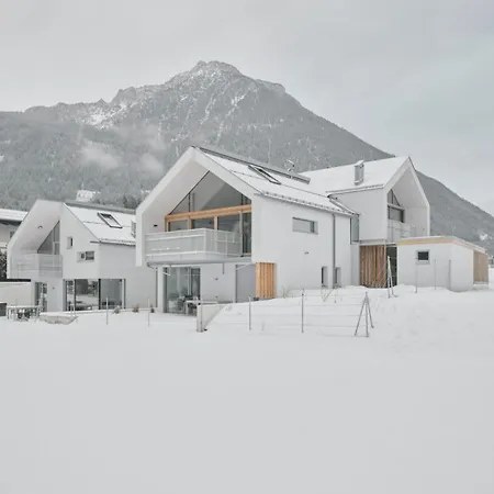Tiroler Tris Full House 10 Beds * موراخ