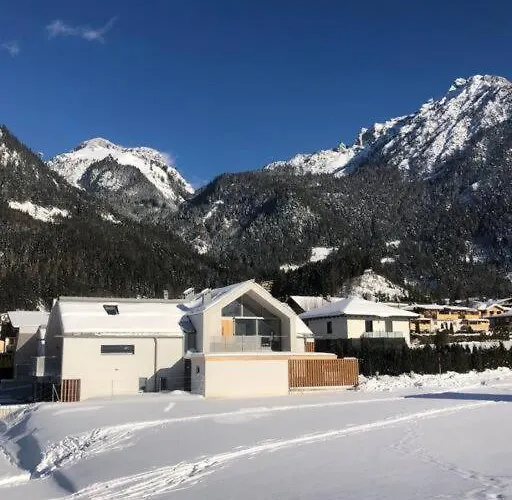 Tiroler Tris Modern 10 Beds Maurach (Achensee)